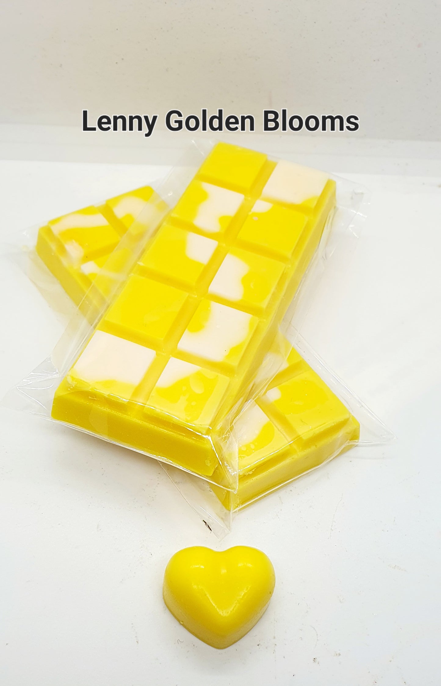 Lenny Golden Blooms scented snap bar