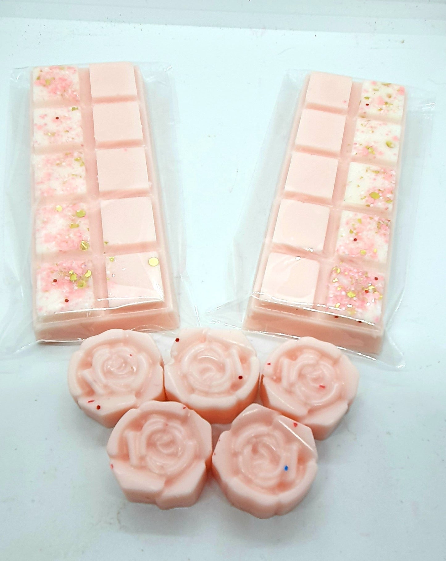 Marshmallow & Pink Lychee scented snap bar