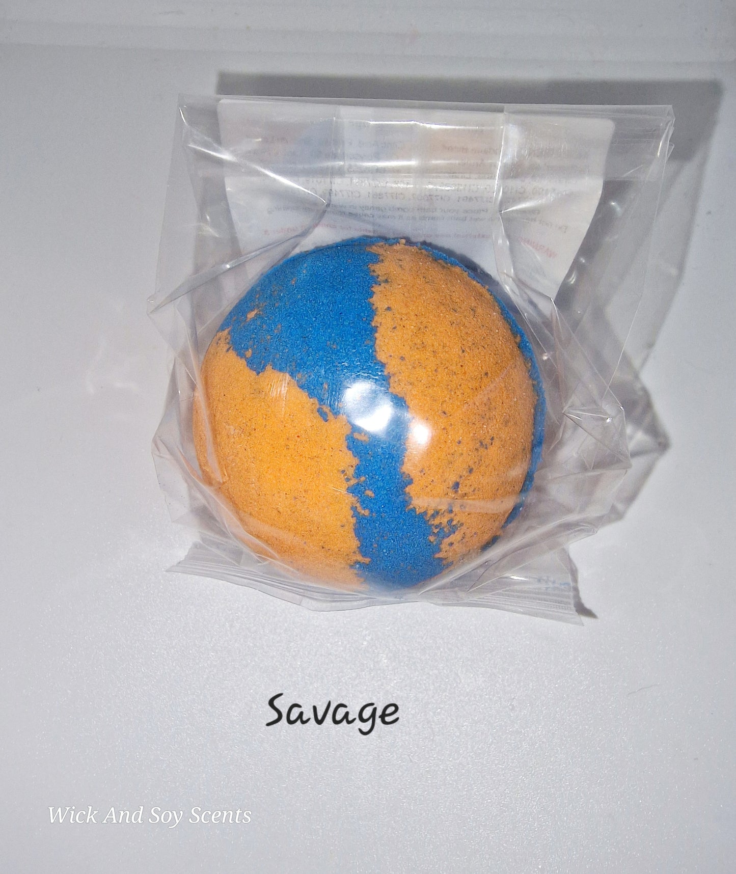Classic Round Bath Bomb (Multiple scents to choose from)